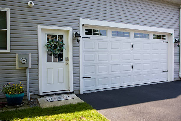 24/7 Emergency Garage Door Roller Replacement experts in Portsmouth, VA